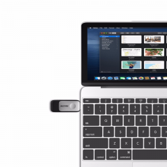 海康威视U盘 R32 128G USB3.1 伸缩口设计 (15857)